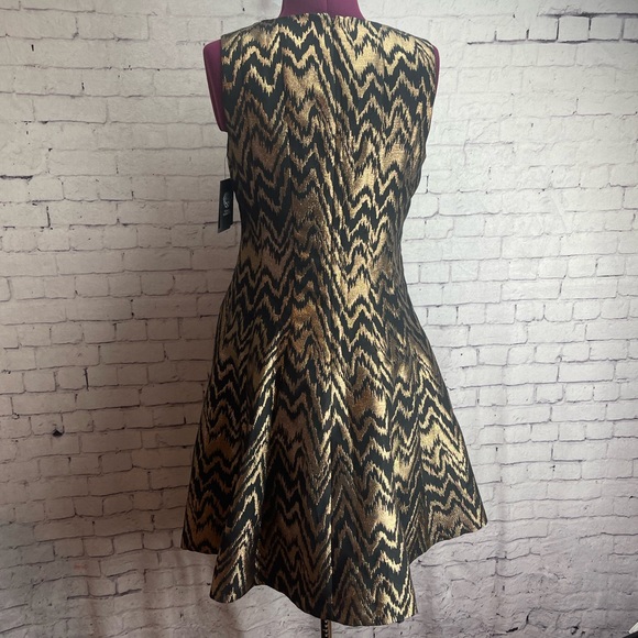 Vince Camuto size 6 black and gold fit and flare dress - Picture 3 of 6